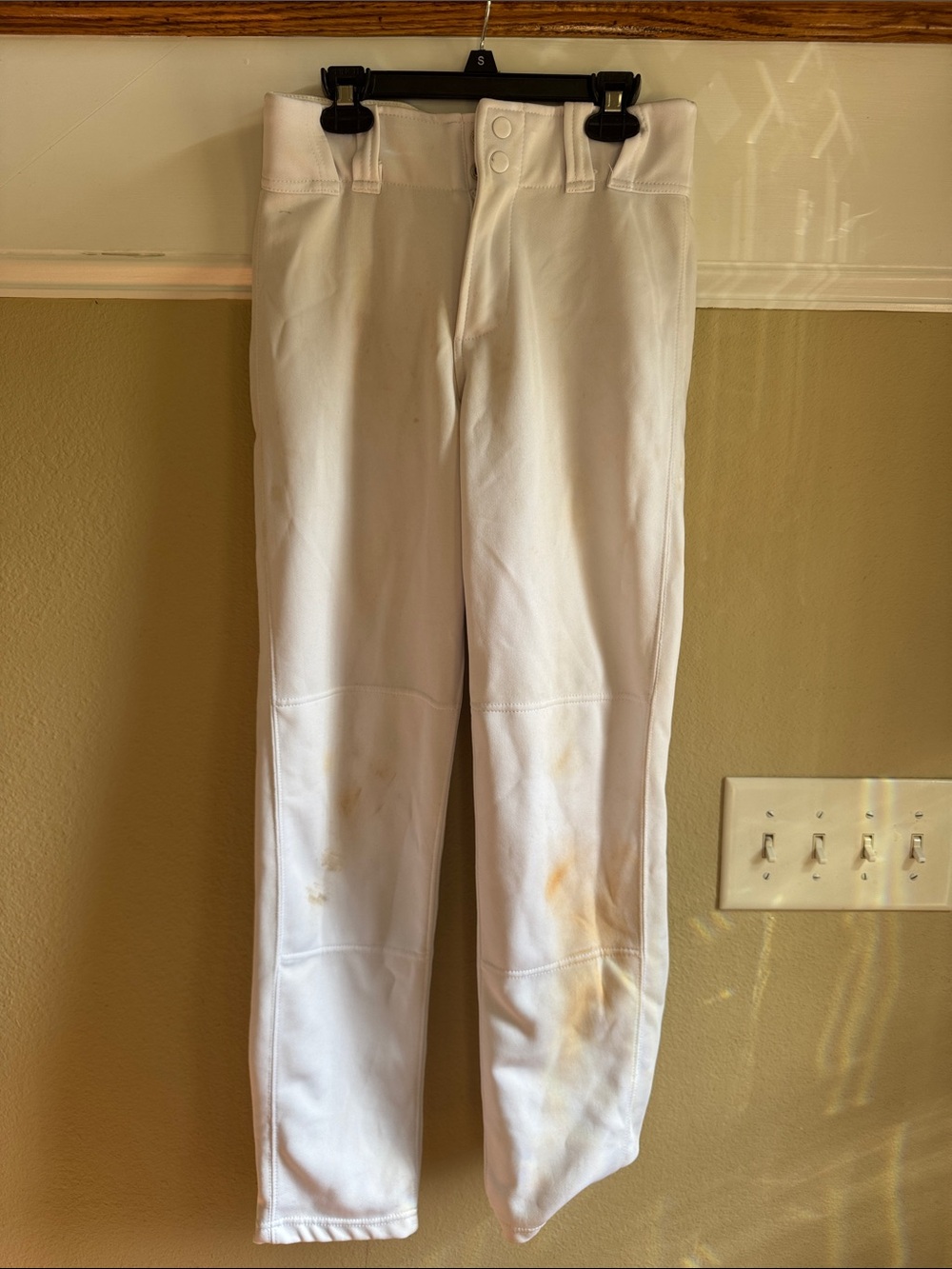 Men's White Athletic Baseball Pants with Reinforced Knees